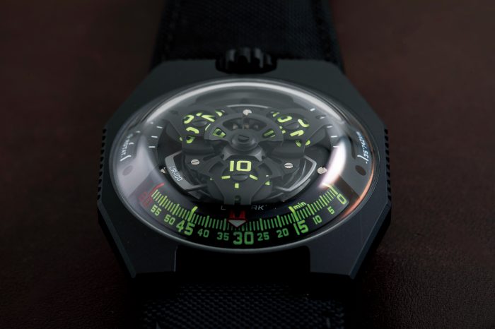 Urwerk UR-100 Space Time 地球漫遊