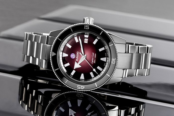 散發新年氣息丨Rado Red 赤紅系列腕錶