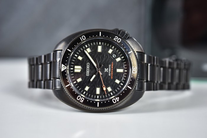 【Seiko】精工Prospex Black Series 1970 Divers SLA061J1腕錶﹒潛水經典黑魂再現