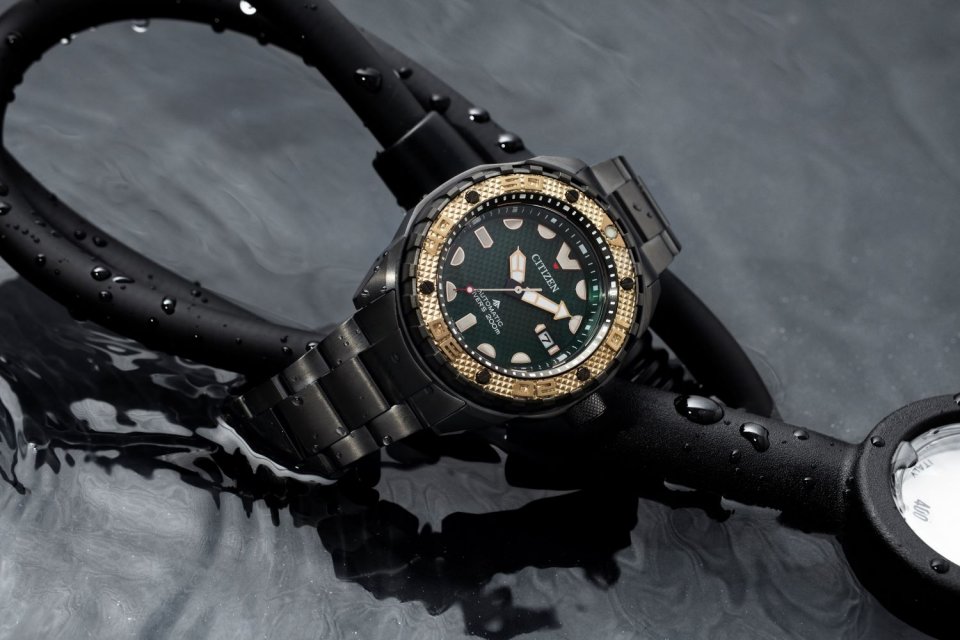 【CITIZEN】NB600系列一周年新款耐磁潛水錶「綠水蟒」  亞洲限量500 枚