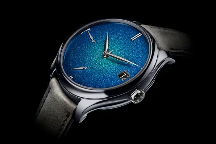 H. Moser & Cie. Endeavour Perpetual Calendar Tantalum Blue Enamel丨首次採用鉭金屬材質丨為何產量會極少？