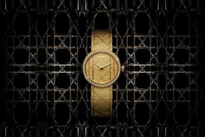 【新錶速報】Dior 新變奏La D My Dior華麗現身｜可以顯示時間的絲帶