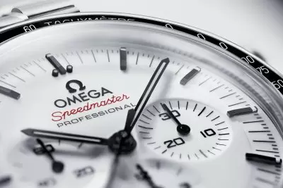 【新錶速報】Omega Speedmaster in White・白色錶盤月球錶・續寫太空探索之光輝歷史