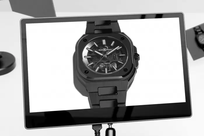 【WATCHES & WONDERS 2024｜Bell & Ross新作嚴選一枚】Bell & Ross BR 05 Skeleton Black Lum Ceramic