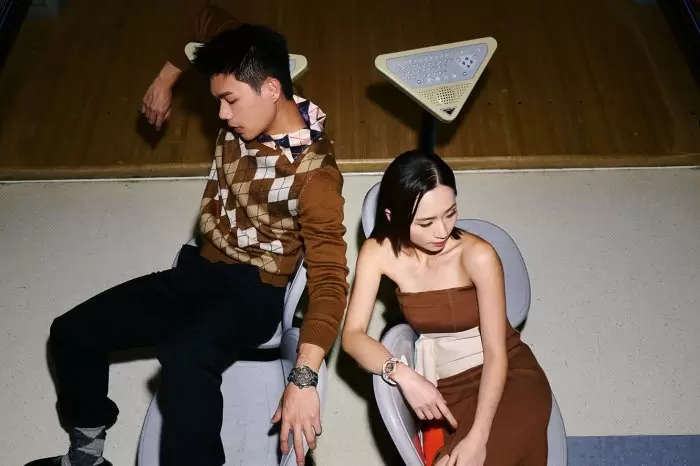 【Vol. 083 紙本精選｜封面人物】Rachel 梁雍婷 & Will 柯煒林﹒Rolling…and Action!﹒命運之十年