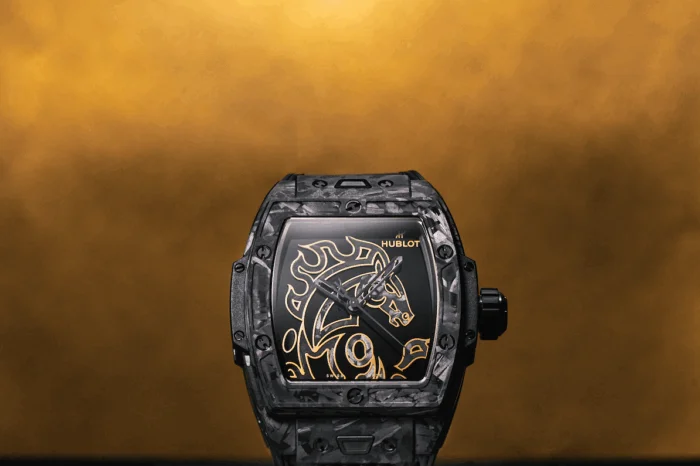 HUBLOT碳纖維破格黑馬丨MING WATCH VOL.93 封面故事