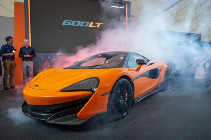 那天，我在Goodwood Festival of Speed 的McLaren House裡。