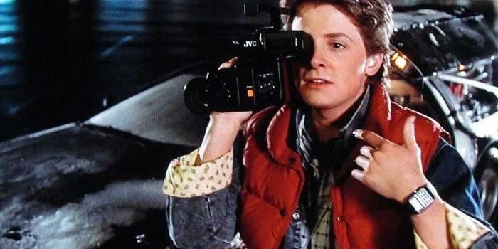 《回到未來》男主角Marty McFly在片中配戴的Casio CA-50在80年代廣受歡迎。