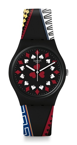 《皇家夜總會》特別版腕錶面盤上充滿撲克牌花色，錶帶上的圖案則來自賭桌上的籌碼。