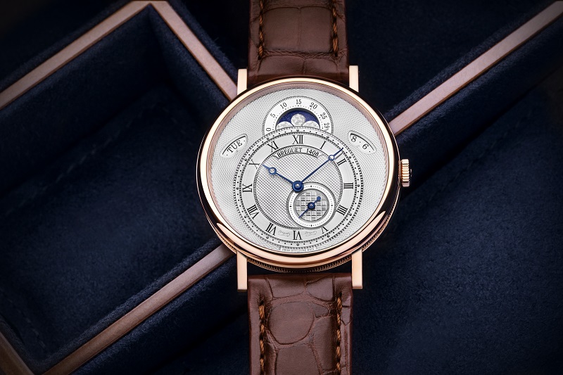 寶璣Classique經典系列7337月相腕錶玫瑰金款。