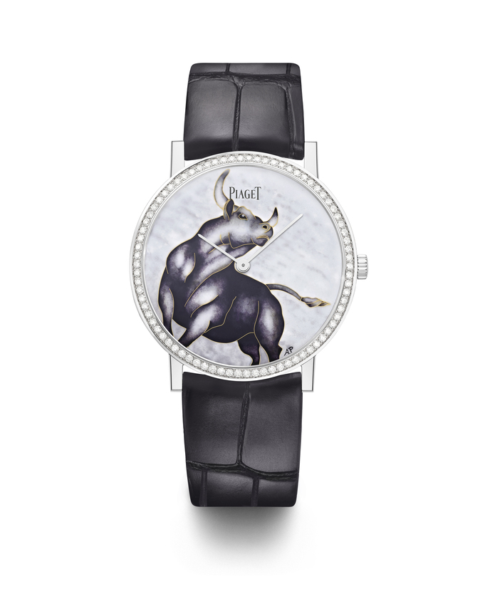 Since 2012, Piaget has celebrated the Chinese New Year by presenting an ultra-thin Piaget Altiplano watch featuring a sublime dial crafted in cloisonné enamel. A symbol of the close ties that the Manufacture enjoys with Asian culture, this exclusive timepiece features a depiction an ox inspired by the sign of the Chinese zodiac. Created in delicate tones of grey that emphasise the refined motif, the dial crafted in Grand Feu cloisonné enamel is displayed in a glittering 38 mm-diameter case set with 78 brilliant-cut diamonds. At the heart of the timepiece, beats the Manufacture Piaget 430P ultra-thin hand-wound mechanical movement. An exceptional luxury watch produced in a series of 38 pieces, available exclusively at Piaget Boutiques.