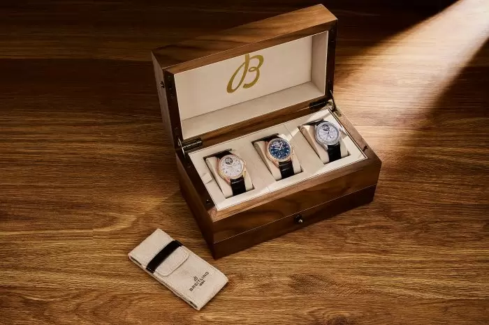 全球唯一  百年靈Premier B21 Chronograph Tourbillon 42套組